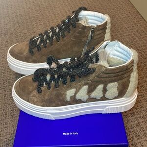 P448 Sherpa and suede platform sneakers